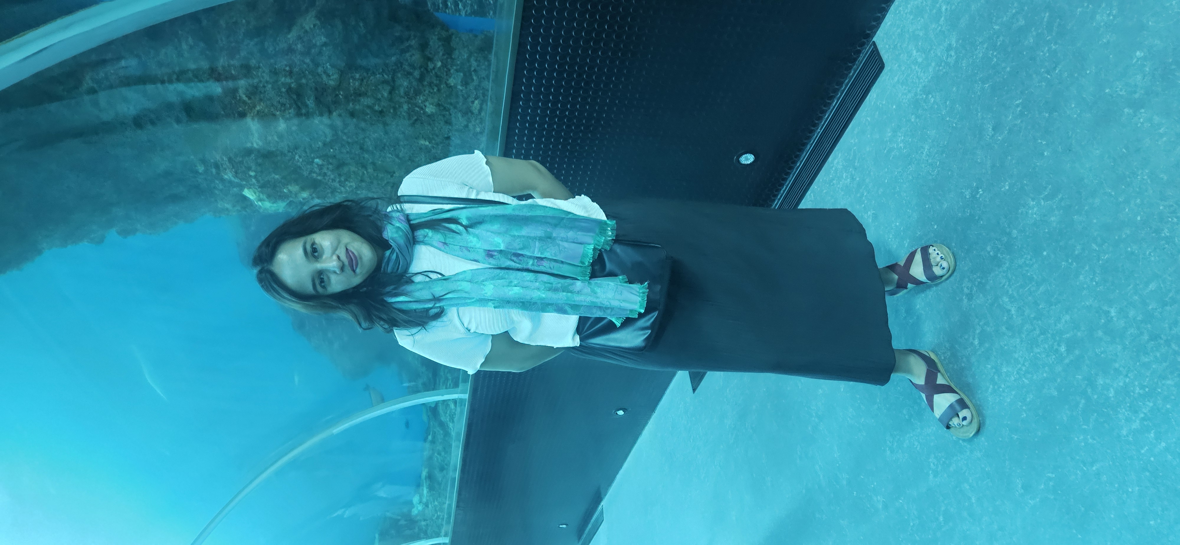 Ritika on set
